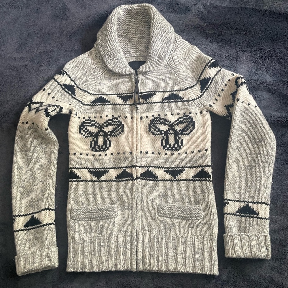 ARITZIA TNA SEA TO SKY LAMBSWOOL
ZIP UP SWEATER CARDIGAN XS